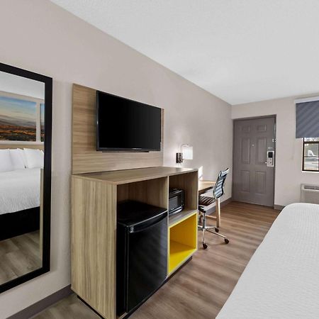 Days Inn By Wyndham Brownsville מראה חיצוני תמונה