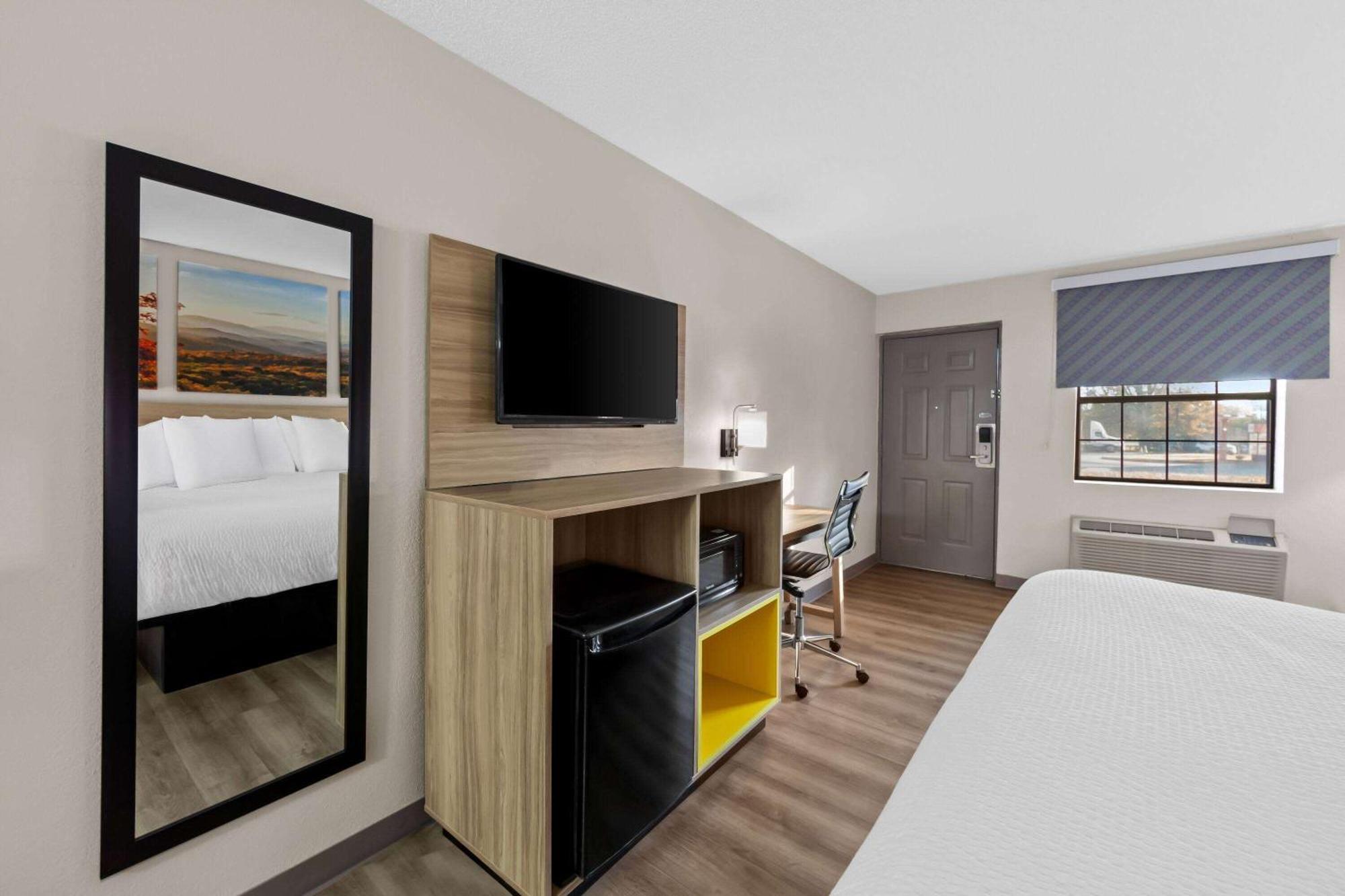Days Inn By Wyndham Brownsville מראה חיצוני תמונה