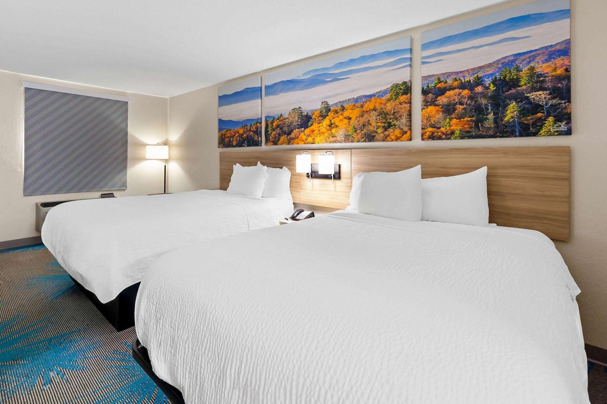 Days Inn By Wyndham Brownsville מראה חיצוני תמונה
